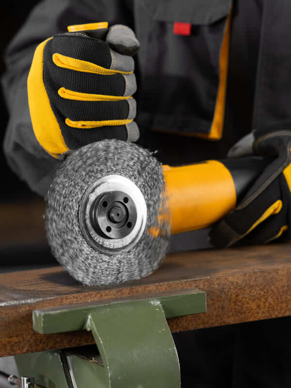 Кордщетка для УШМ DENZEL прямая радиальная витая нержавеющая мягкая 125мм х 22мм (пров.0,3мм)