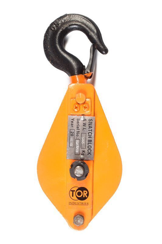 Блок монтажный однорольный с  крюком TOR HQG(L) K1-2,0 т с откидной щекой (K)