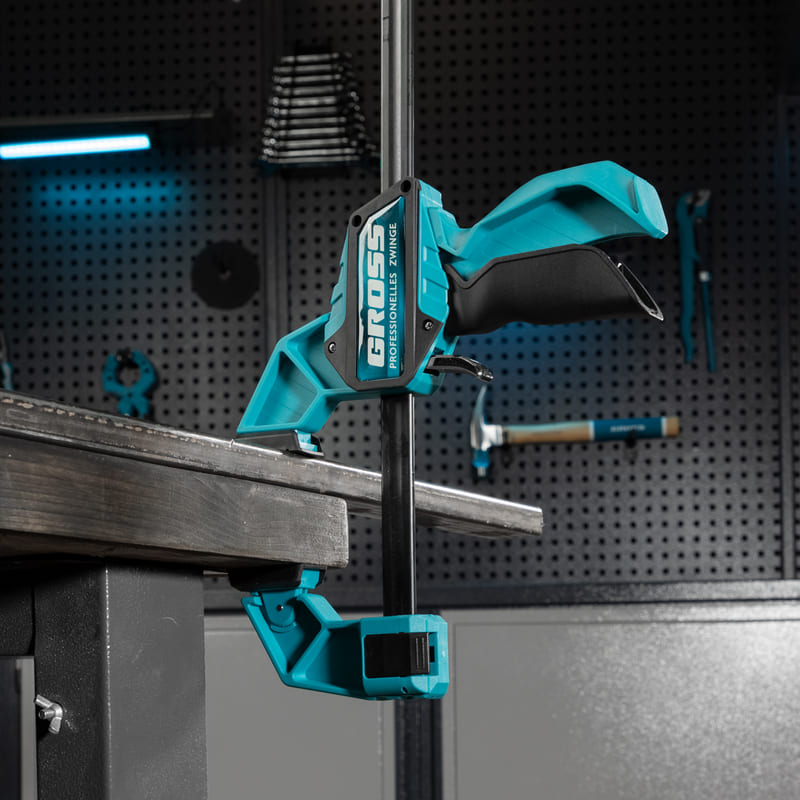 Струбцина GROSS реечная быстрозажимная 600мм (24"), пистолетного типа, пошаговый механизм, пластиковый корпус